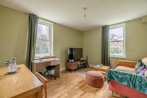 1 bedroom flat for sale, Horton Road, Datchet SL3