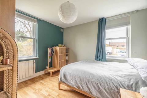 1 bedroom flat for sale, Horton Road, Datchet SL3