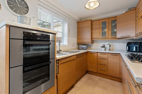 5 Gwelavon Close, Wadebridge, PL27 6BE