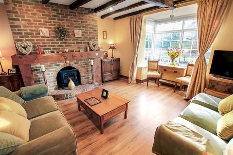 4 bedroom semi-detached house for sale, The Green, Aycliffe Village