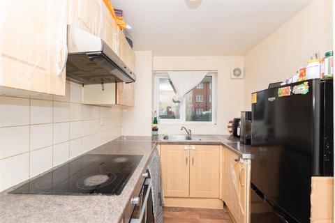 1 bedroom apartment for sale, Dehavilland Close, Northolt UB5