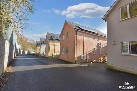 2 bedroom apartment for sale, Pendine Manor, Dukes Meadow, Pendine, Carmarthen