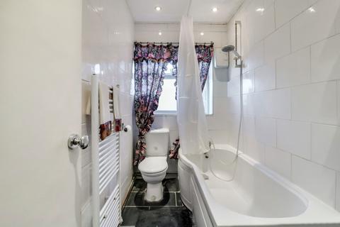 36 Summit Close, Edgware, HA8 6EJ
