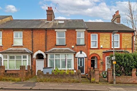 3 bedroom terraced house for sale, Watsons Walk, St. Albans