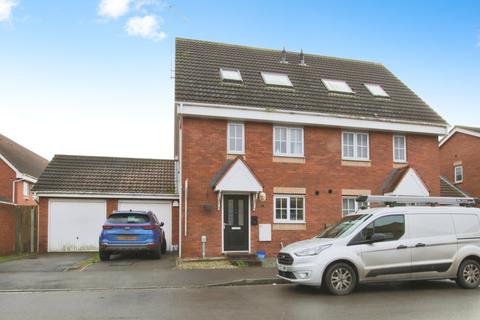 3 bedroom semi-detached house for sale, Acasta Way, Hull, East Riding of Yorkshire, HU9 5SE