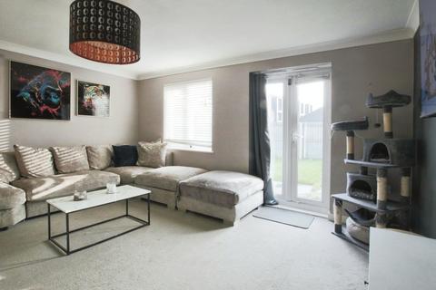 3 bedroom semi-detached house for sale, Acasta Way, Hull, East Riding of Yorkshire, HU9 5SE