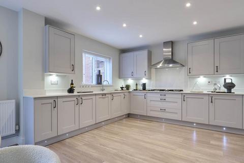 4 bedroom detached house for sale, The Mayne at Pear Tree Fields, Worcester, Taylors Lane  WR5