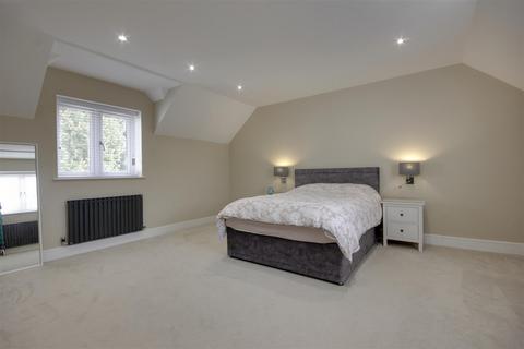5 bedroom detached house for sale, Sands Lane, Elloughton