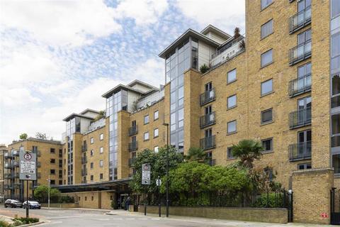 2 bedroom flat to rent, Wapping High Street, London E1W