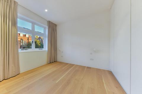 2 bedroom flat to rent, Lindfield Gardens, London, NW3