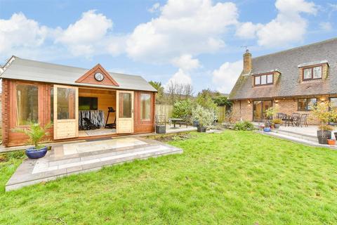 5 bedroom detached house for sale, Tenterden Road, Biddenden, Ashford, Kent