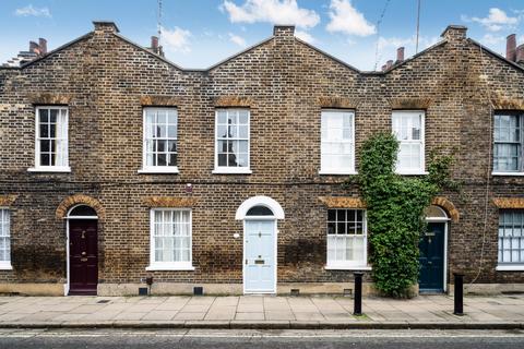 3 bedroom terraced house to rent, Roupell Street, London, SE1