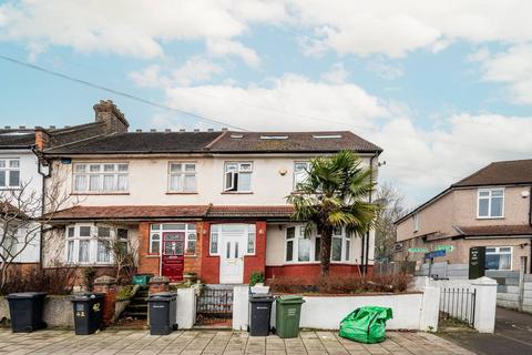 5 bedroom end of terrace house for sale, Montacute Road, Catford, London, SE6