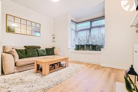 1 bedroom maisonette for sale, Watling Street, Dartford, Kent, DA2