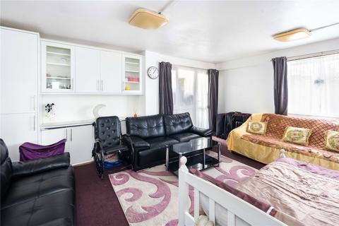 2 bedroom flat for sale, The Mount, Upper Clapton Road, London, E5