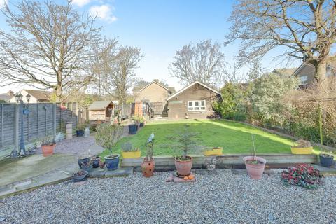 4 bedroom detached house for sale, Central Avenue, Benfleet, SS7