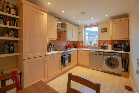 3 bedroom townhouse for sale, The Sadlers, Westhampnett