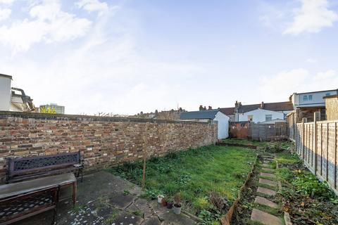 23 The Drive, Thornton Heath, CR7 8LB