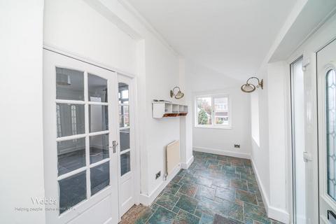 18 Avenue Road, Cannock, WS12 2DY