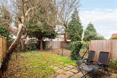 3 bedroom terraced house for sale, Rectory Close, Raynes Park SW20