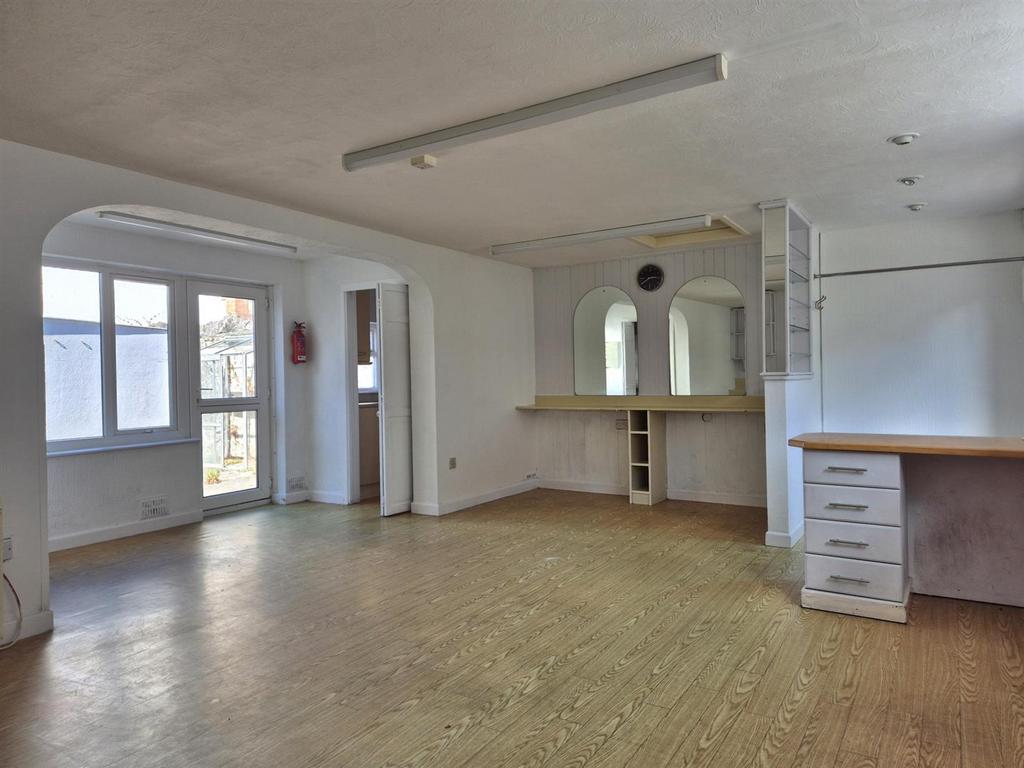 20250829 154442 resized.jpg