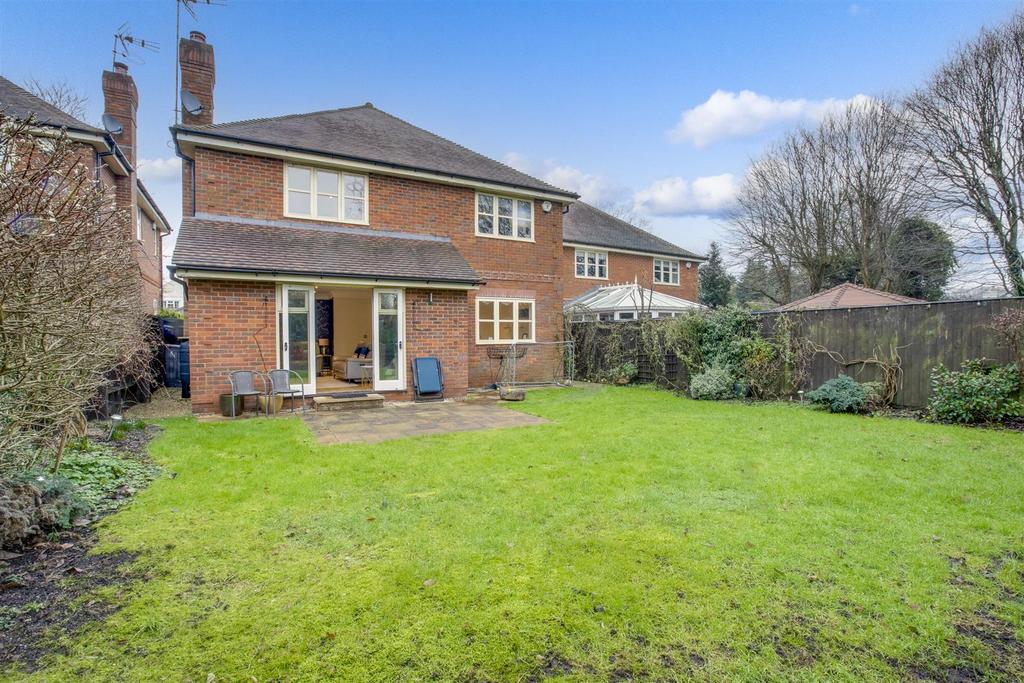 2 Hollybrook Way, HP13 7 GW-15.jpg
