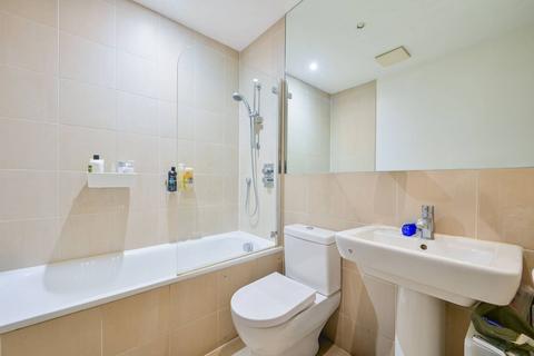 1 bedroom flat for sale, Downham Road, Islington, London, N1