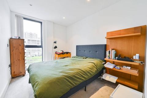 1 bedroom flat for sale, Downham Road, Islington, London, N1