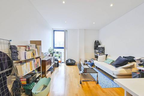 1 bedroom flat for sale, Downham Road, Islington, London, N1