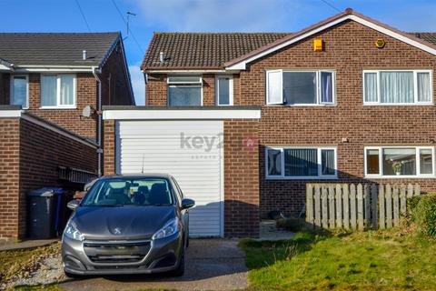 4 bedroom semi-detached house for sale, Twickenham Court, Halfway, Sheffield, S20