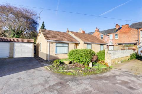 3 bedroom detached bungalow for sale, Durham Close, Nottingham NG2