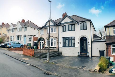 3 bedroom semi-detached house for sale, Dennis Hall Road, Stourbridge DY8