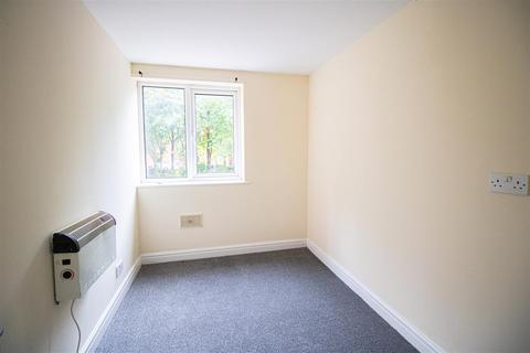 2 bedroom apartment for sale, 2-Bed Apartment to Let on Ribble Bank Street, Preston