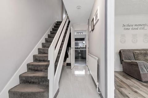 41 Canada Close, Fearnhead, Warrington, WA2 0DG
