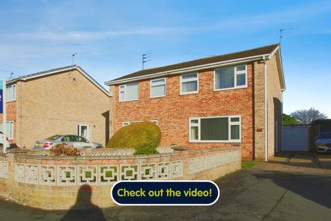 3 bedroom semi-detached house for sale, Paxdale, Hull, East Riding of Yorkshire, HU7 6DB