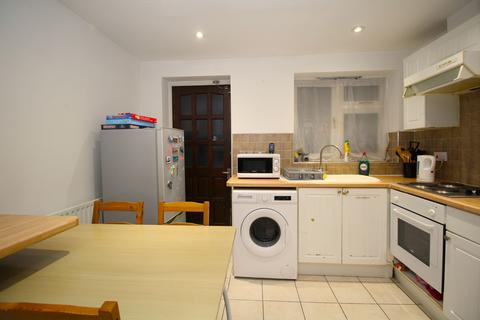 undefined, Rainham RM13
