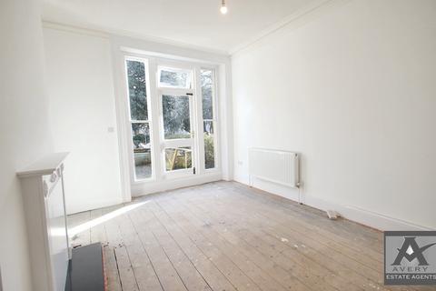 1 bedroom flat to rent, Shrubbery Terrace, BS23
