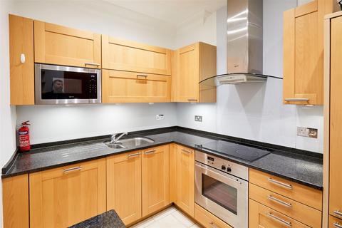 2 bedroom apartment to rent, Lavender House, Kew, TW9