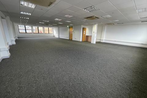 Office to rent, 96-99 Queens Road, Brighton BN1