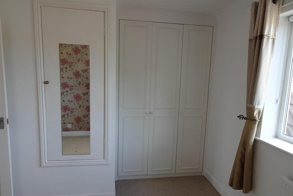 Additional bedroom 2 photograph