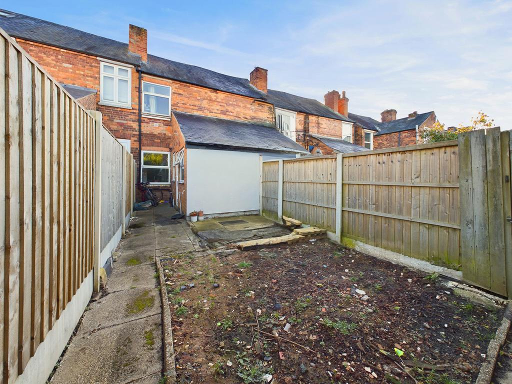 Rear Courtyard Garden
