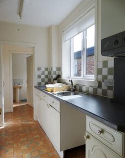 2 bedroom flat to rent, 10D Wallace Street, Dumfries,