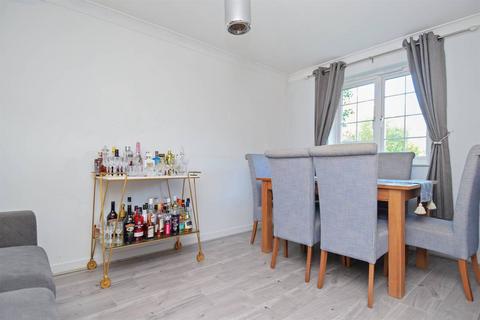 31 Barnes Way, Herne Bay, CT6 6RQ