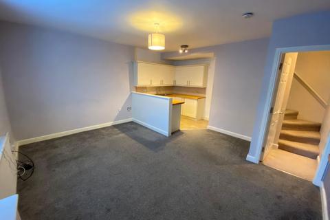 2 bedroom house to rent, Main Street, Cottingley, Bingley, West Yorkshire, UK, BD16