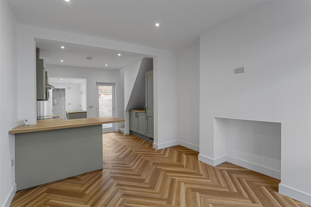 15 Bismarck Street 25.jpg