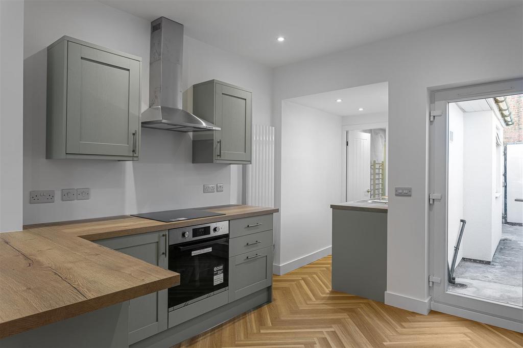 15 Bismarck Street 16.jpg