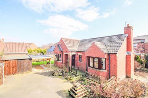 2 bedroom detached bungalow for sale, Calderstone Court, Wakefield WF4