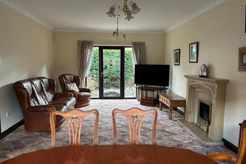 2 bedroom detached bungalow for sale, Calderstone Court, Wakefield WF4