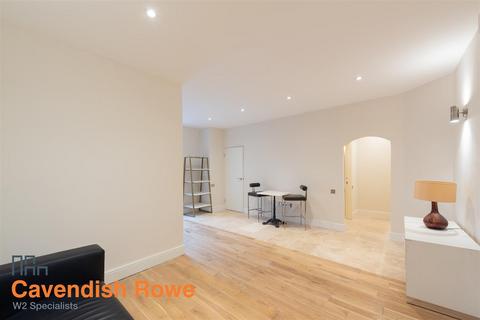 2 bedroom flat for sale, Gloucester Terrace, London