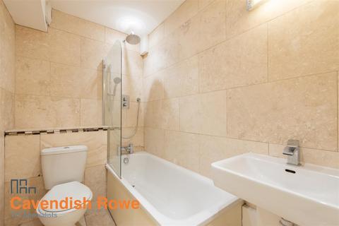 2 bedroom flat for sale, Gloucester Terrace, London